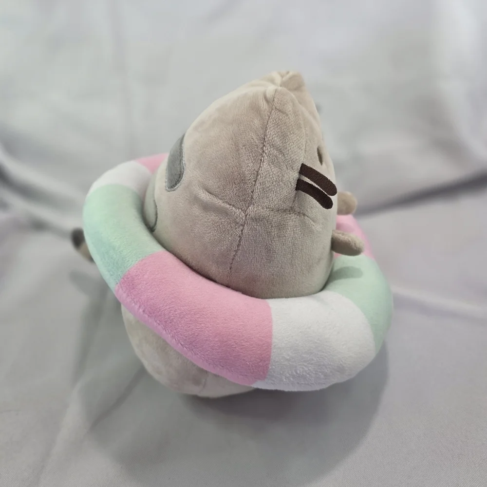 ๐SOLD๐ Pusheen Gray Cat Pool Floatie Plush Toy Kawaii Fiesta 10 Inch 2024 - Picture 5 of 10